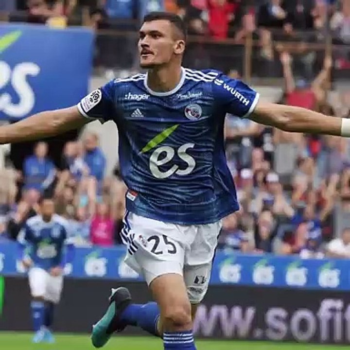 Ligue 1 : Le Racing en souffrance mais victorieux face à Montpellier à la Meinau 1-0