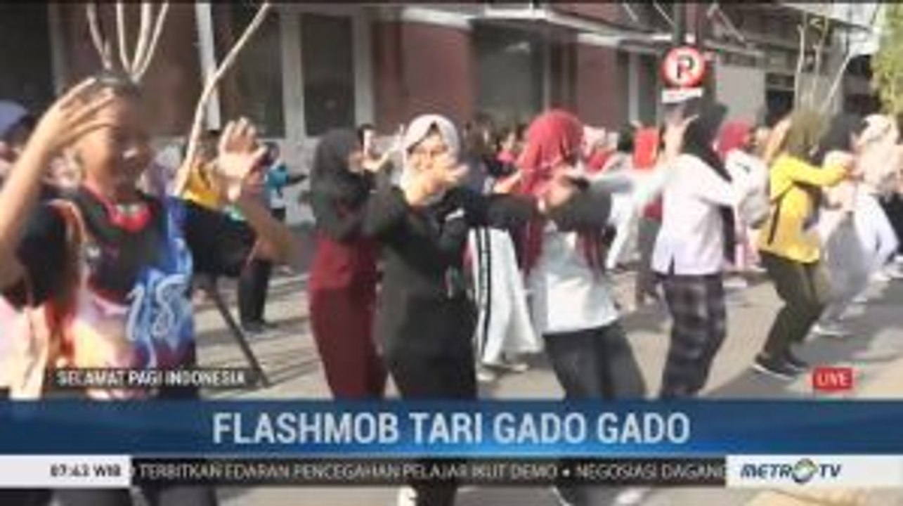 Kemeriahan Flashmob Tari Gado Gado di Semarang