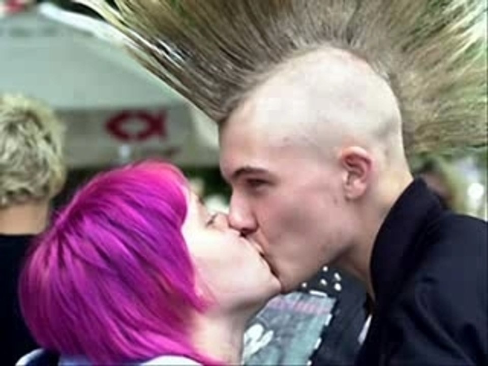 STRAIGHT EDGE & PUNK