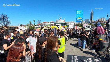 New Yorkers show solidarity with Hong Kong pro-democracy protesters