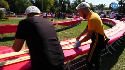 Dünyanın En Uzun Pastası İzmir’de Yapıldı