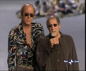 Adriano Celentano e Teo Teocoli - Stai lontana da me