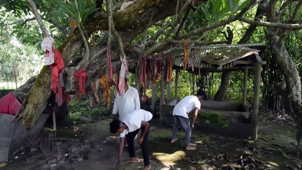 The Muslim man looking after a Hindu shrine in India