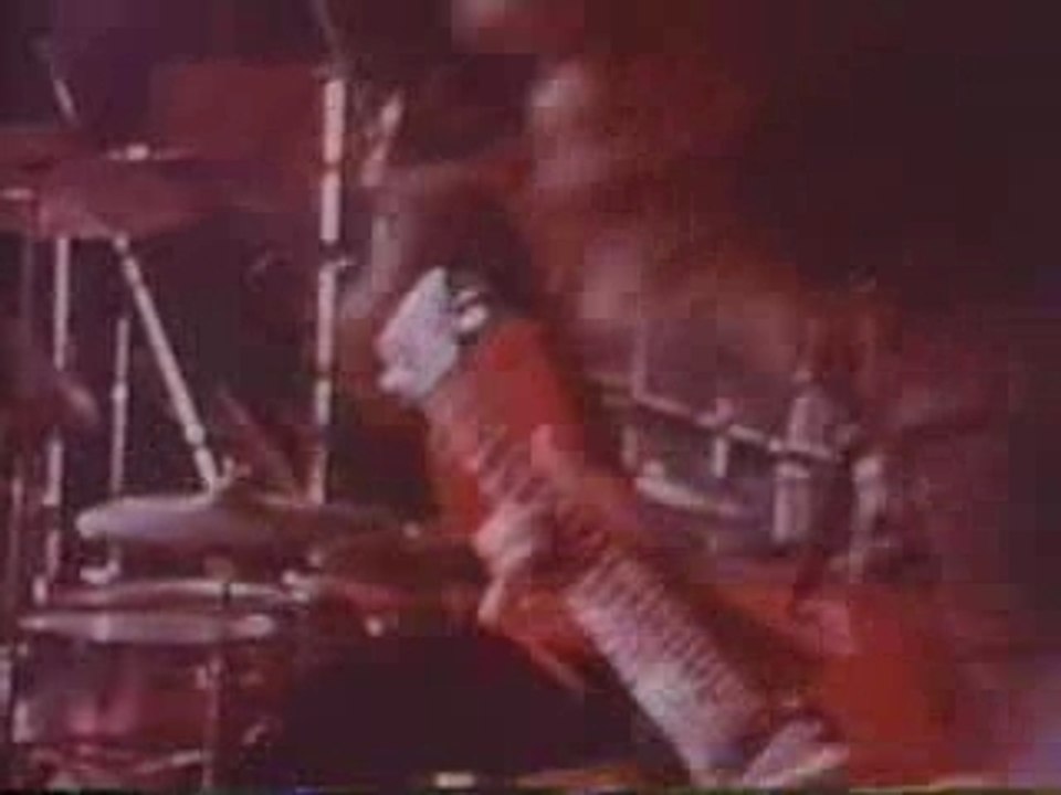 Black_Sabbath_-_War_Pigs__Live_1970_