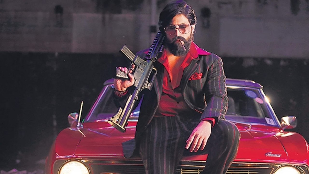 KGF ಗೆ ಎದುರಾಯ್ತು ಮತ್ತೊಂದು ಸಂಕಷ್ಟ. | KGF 2 | FILMIBEAT KANNADA