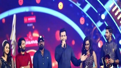 Prithviraj Imitate Mohanlal's Mass Dialogue(Malayalam)