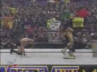 Maven vs. Goldust