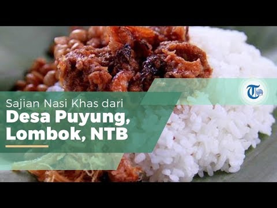 Nasi Balap Puyung, Nasi Putih dengan Lauk Ayam Suwir Bumbu Pedas, Kacang Kedelai dan Keripik Kentang