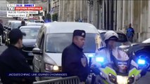 Hommage à Jacques Chirac: les images du départ du cortège familial rue de Tournon pour les Invalides