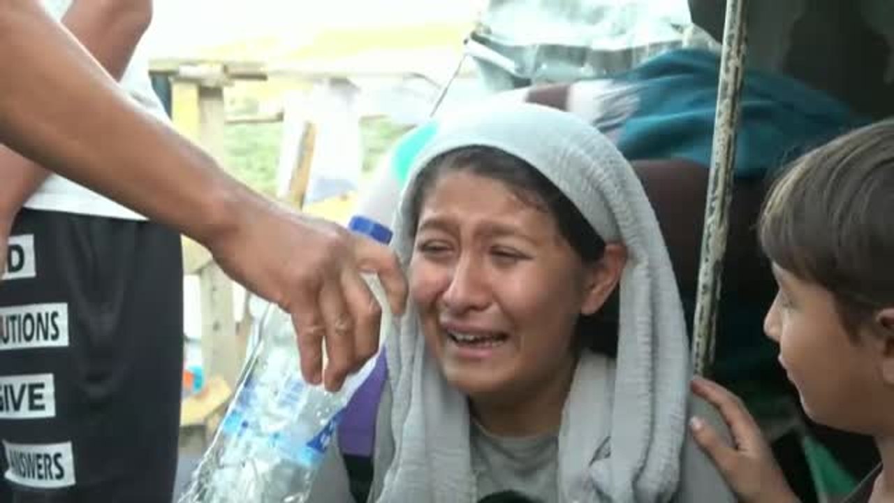 Un incendio eleva la tensión en un campo de refugiados griego