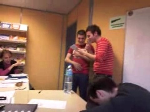 Un bon gros fou rire en Cours d'Anglais