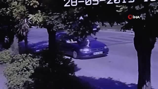 Yaya geçidinde dehşet anları kameraya böyle yansıdı