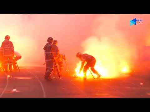 Toàn cảnh CĐV Hải Phòng ném T.I.E.N âm phủ, đốt pháo sáng tưng bừng trên SVĐ Hàng Đẫy | NEXT SPORTS