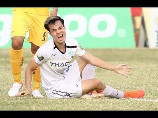 SLNA lập loạt siêu phẩm, HAGL "phơi áo" trên sân Vinh  | NEXT SPORTS