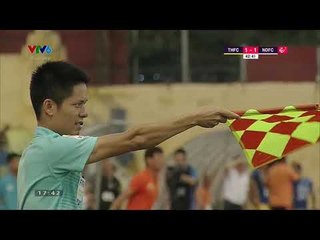 Nam Định trắng tay trên sân Thanh Hóa sau những quyết định đầy tranh cãi của trọng tài | NEXT SPORTS