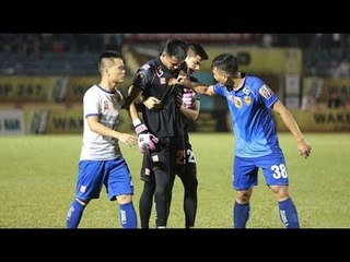 Thủ môn Phạm Văn Cường tự nhiên "trúng gió" và cái kết cực đắng | NEXT SPORTS