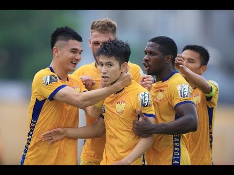 Pha solo của Tý Anh Trọng Hùng trước CLB Hà Nội lọt top bàn thắng đẹp nhất tháng 5 | NEXT SPORTS