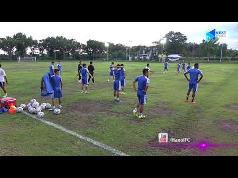CLB Hà Nội tập trên mặt sân xấu như thế nào trước trận gặp Ceres-Negros tại AFC Cup? | NEXT SPORTS