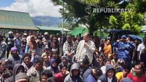 Petugas Kesehatan Bersikukuh Mengabdi di Papua