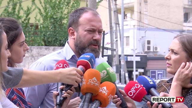 Faturat e hotelit në Barcelonë dhe 'Silicon Mix'/ Mazniku dhe Peleshi mbi 90 minuta në prokurori