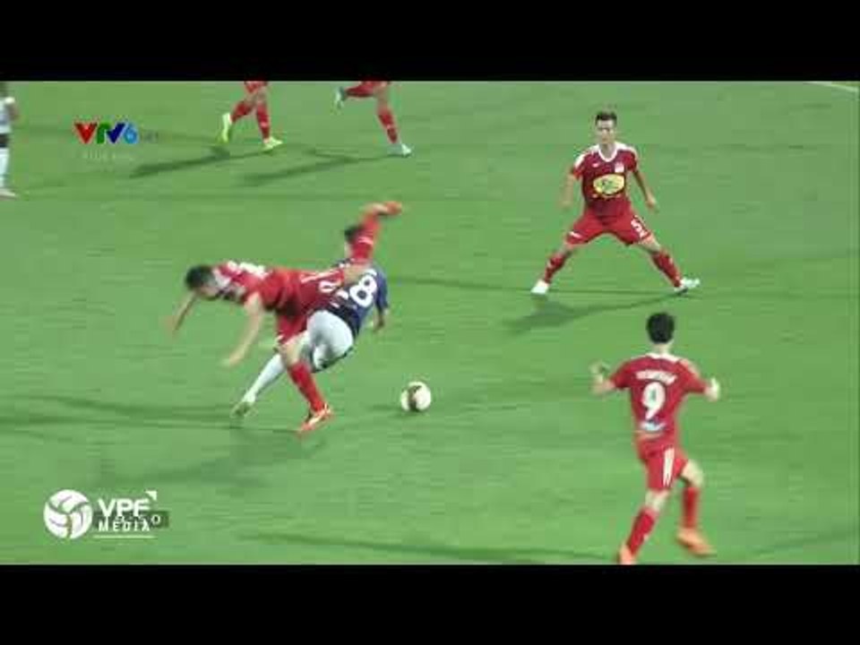 HN 5 - 0 HAGL | Trận thua cay đắng của HAGL dù có Công Phượng, Xuân Trường, Văn Toàn trong đội hình