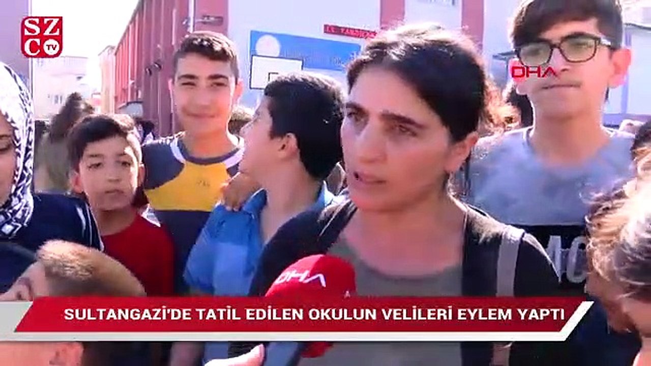 Hasarlı okulun velileri okul önünde valiliği protesto etti!