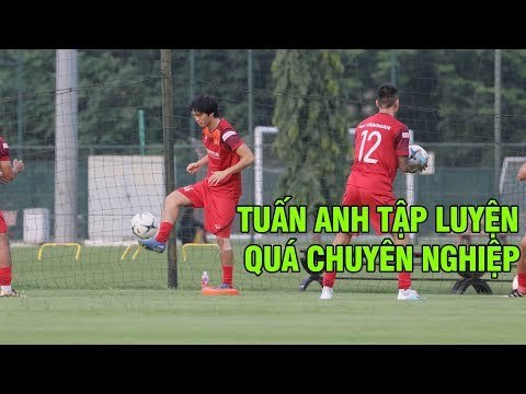 Tuấn Anh tập luyện chăm chỉ với bạn cùng phòng trong buổi tập thứ 2 cùng ĐT Việt Nam | NEXT SPORTS