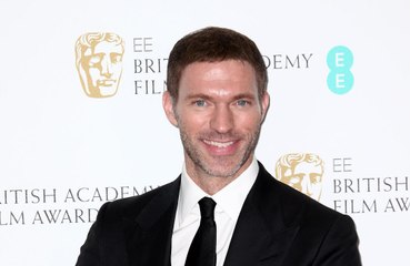 Travis Knight in talks to helm Uncharted