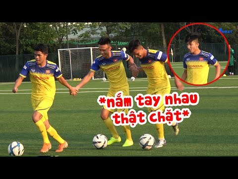 Game cực vui khiến Martin Lò, Tiến Linh cười ngất trong buổi tập đầu tiên của U22 VN| NEXT SPORTS
