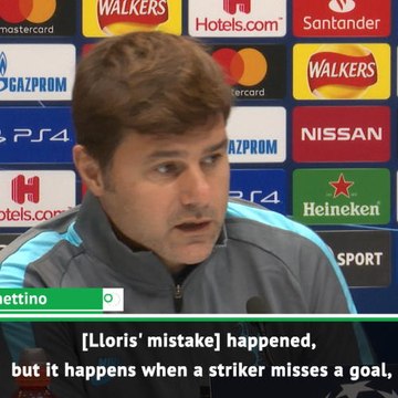 Pochettino defends Lloris after howler