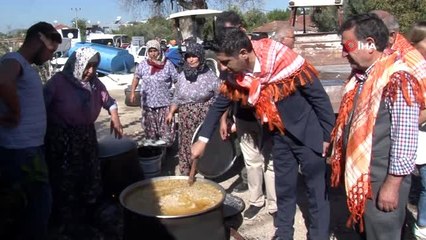 Menderes'te davullu zurnalı Yörük şöleni coşkusu