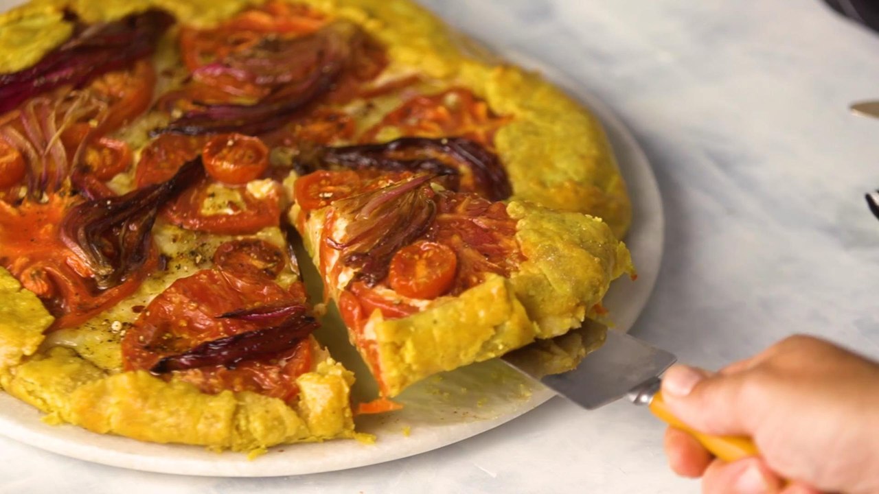 Roasted Curry Tomato Pie