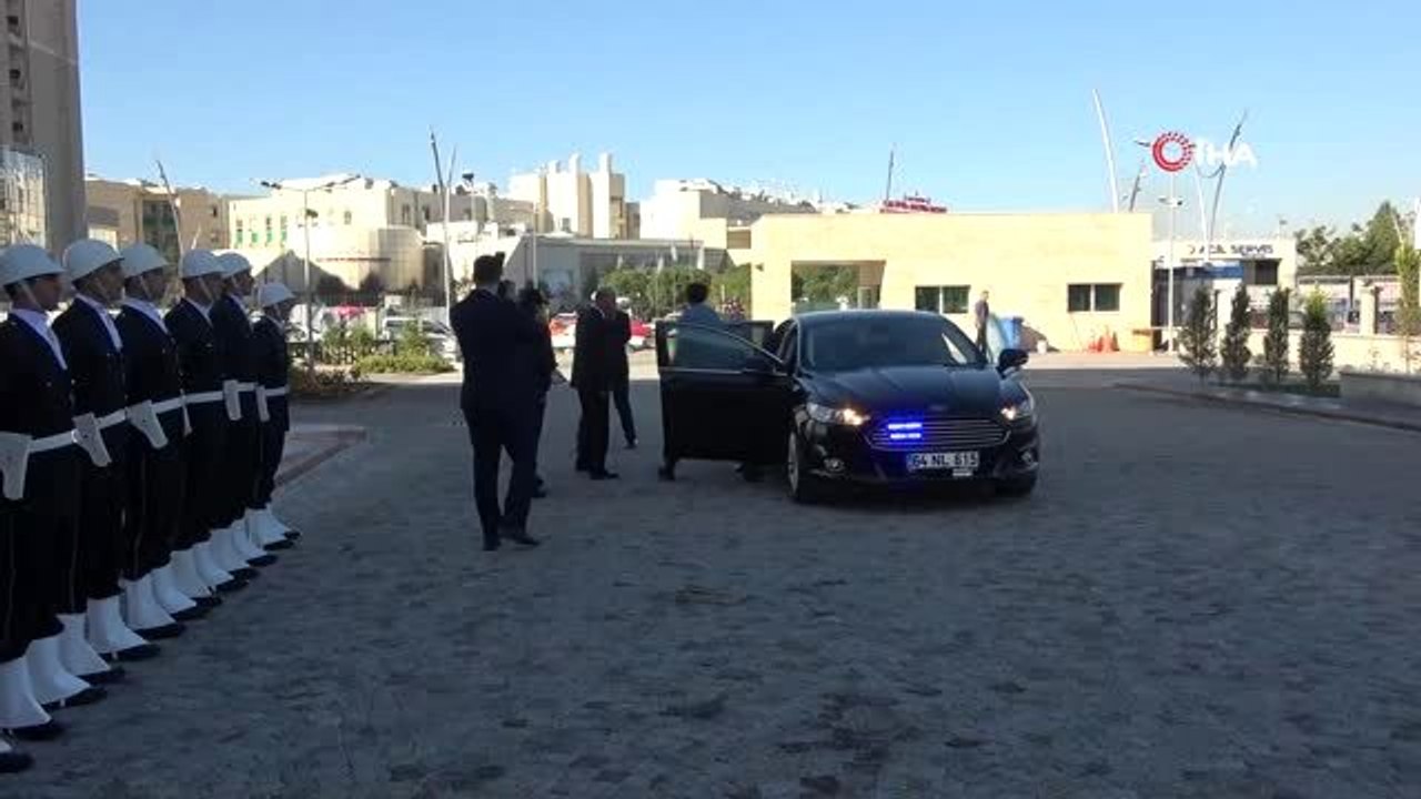 Uşak İl Emniyet Müdürü Mesut Gezer yeni görevine başladı