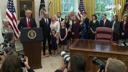 Trump sugere prisão de democrata