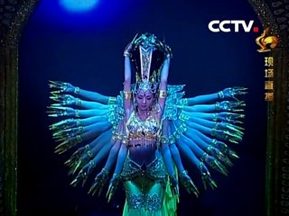 عرض صيني خيالي عن القديسة المقدسة 🇨🇳