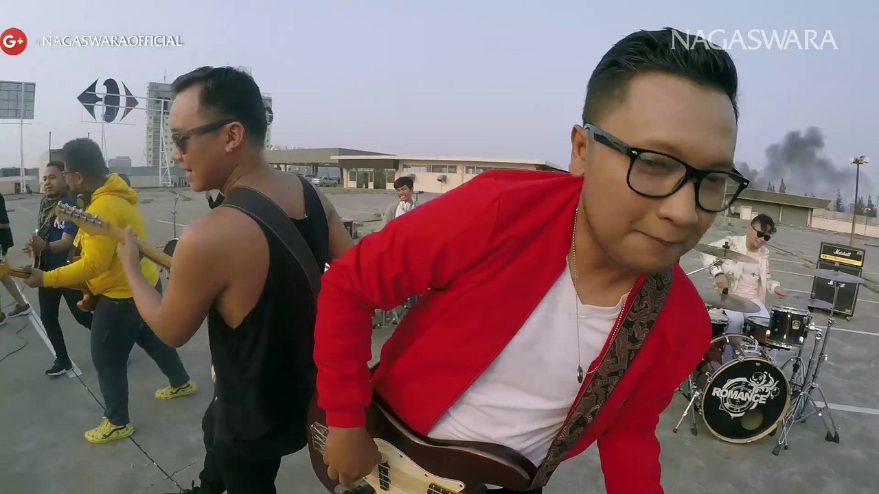 Romance - Bertahan (Official Music Video NAGASWARA) #music