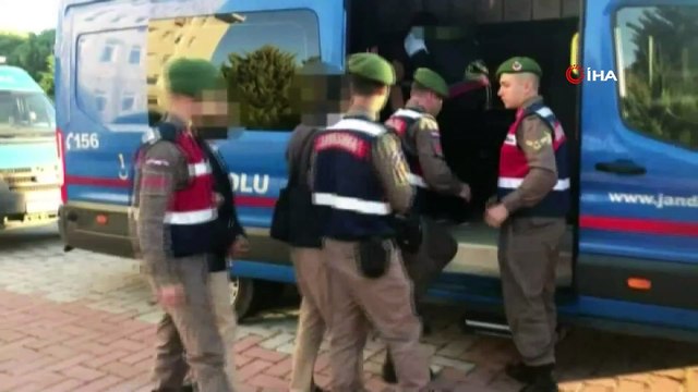 İstanbul Anadolu Cumhuriyet Başsavcılığınca FETÖ terör örgütü üyelerinin kapatılan Kuleli Askeri Lisesi'nde bazı askeri öğrencilere 'askeri öğrenci olamaz' şekline gerçeğe aykırı çürük raporu verdikleri gerekçesiyle soruşturma başlattı. İ