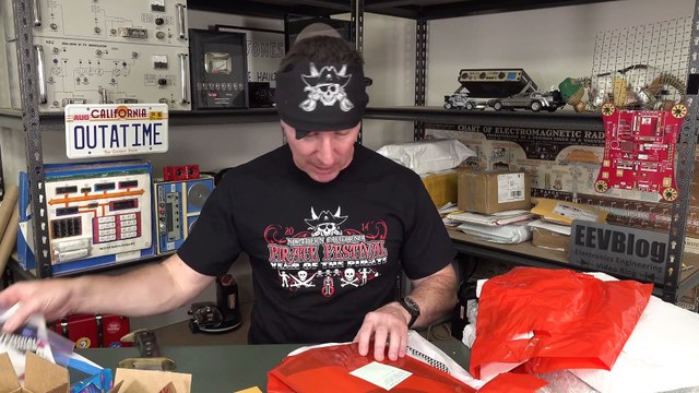 EEVblog #1209 - Mailbag