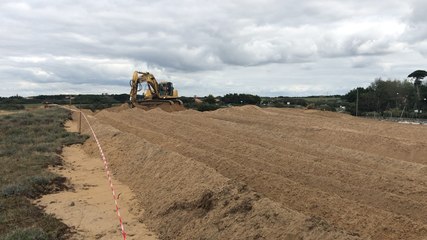 Déplacement de la dune pour les travaux d’un port de plaisance