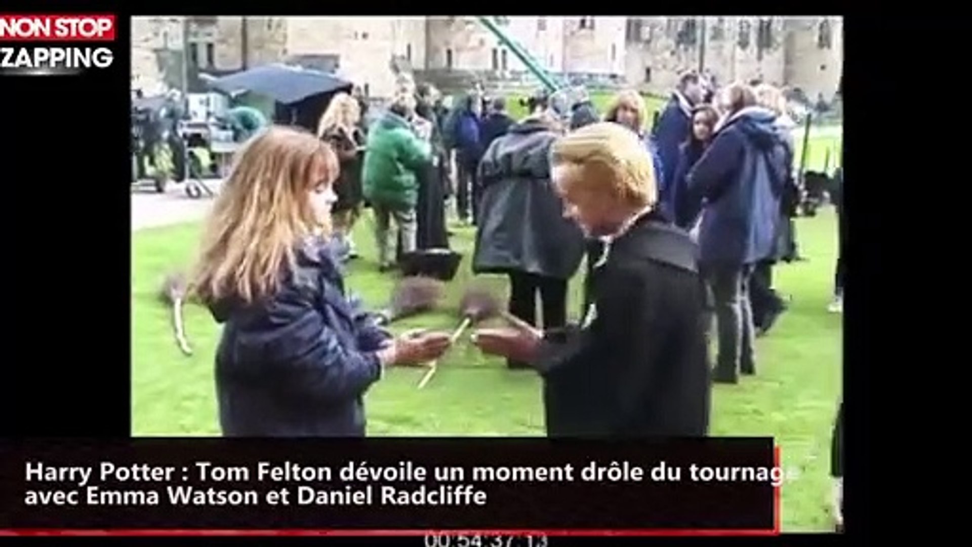 Harry Potter Tom Felton Dévoile Un Moment Drôle Du Tournage Avec Emma Watson Et Daniel Radcliffe Vidéo