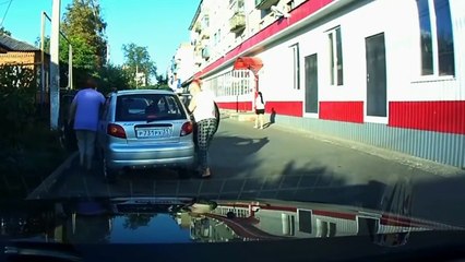 WOMEN DRIVING FAILS, WOMEN CAR CRASH COMPILATION -00_10_50