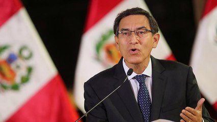 رئيس البيرو يحلّ البرلمان والنواب يردّون بتعليق صلاحياته