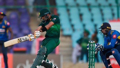 Babar Azam pips Virat Kohli to become third quickest to 11 ODI tons | Oneindia Malayalam