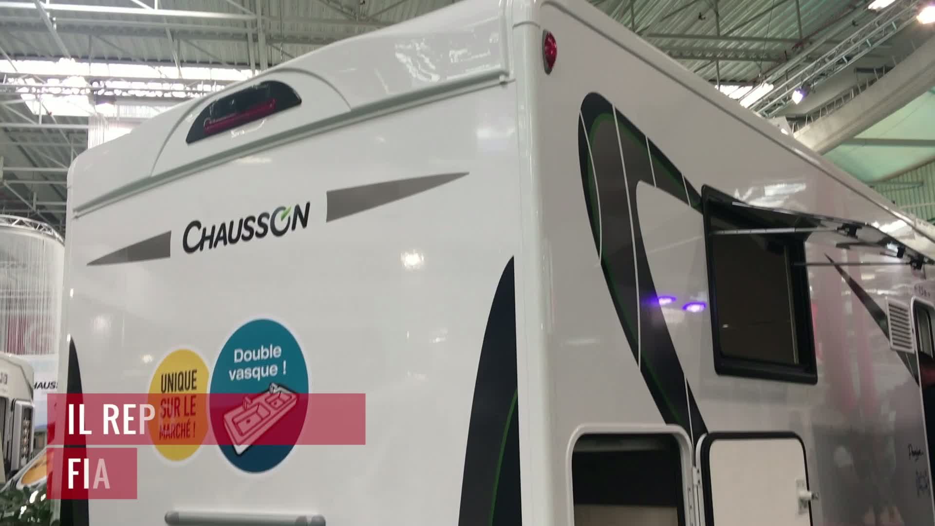 Camping-car : le Chausson 778 et son lit escamotable en vidéo - Vidéo  Dailymotion