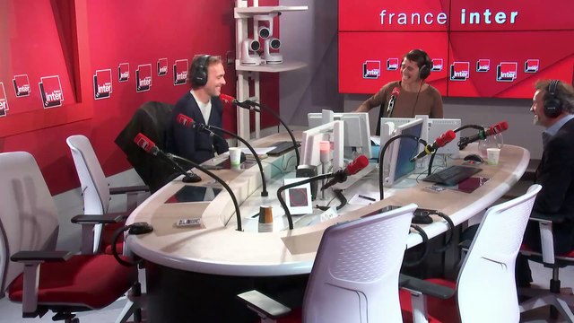 Pourquoi les selfies face au cercueil de Jacques Chirac ont-ils choqué ?