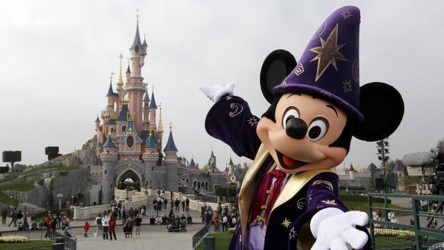 Disneyland : les règles imposées aux employés
