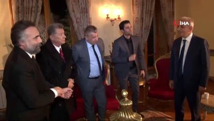 - Usta oyuncu Tarık Ünlüoğlu hayatını kaybetti