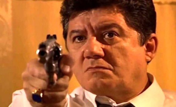 Testere Necmi olarak bilinen Tarık Ünlüoğlu'nun başarı dolu sinema hayatı vardı