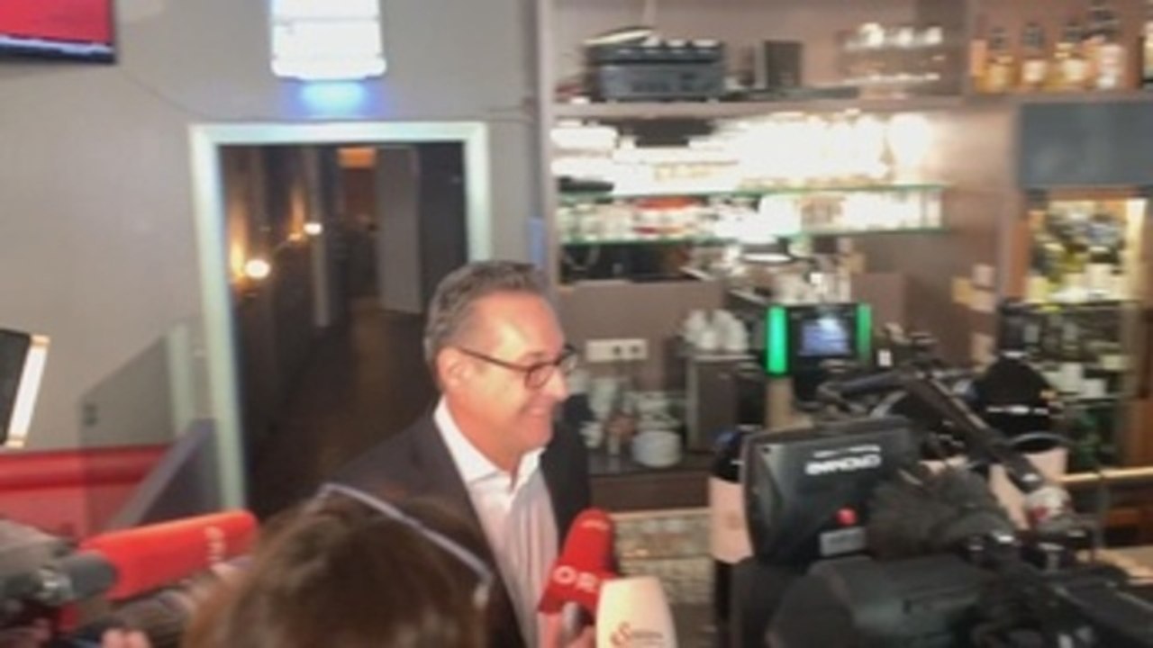 Ex líder ultra austríaco Strache deja el FPÖ y abandona la política