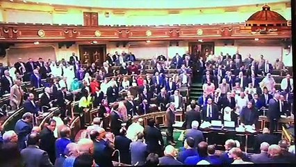 البرلمان يدعم الرئيس والجيش والشرطة فى بناء الدولة الحديثة